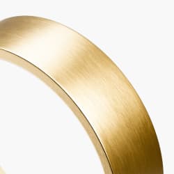 Flat Comfort Fit in Gold