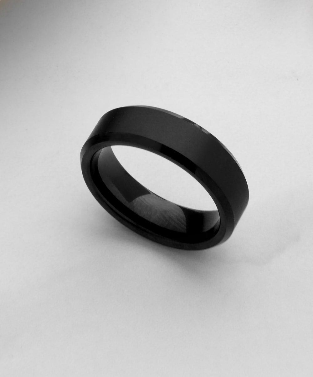 Brushed Beveled Edge Wedding Band - Black - Personalize Your Ring