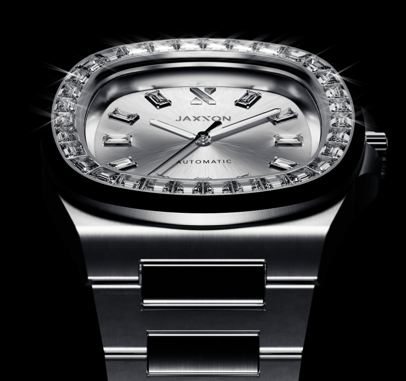 Scratch-Proof Sapphire Crystal