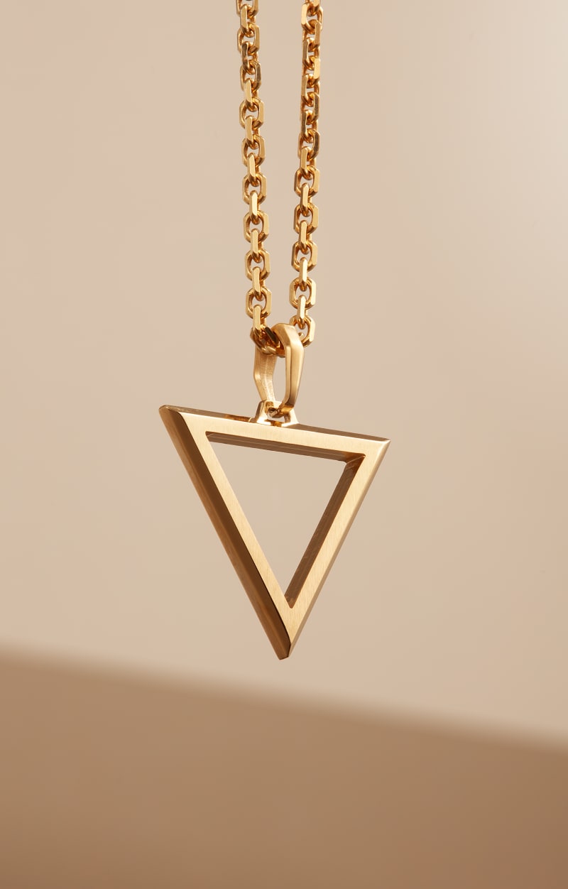 Best custom pendants store