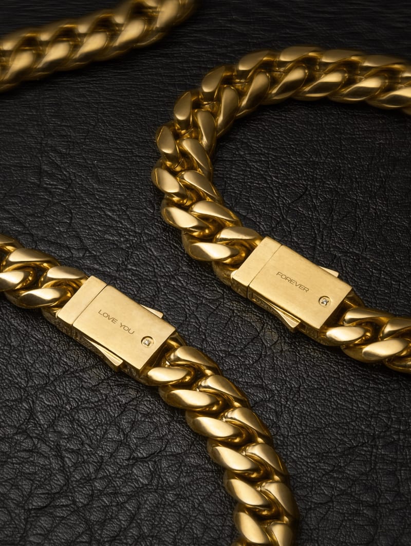 Engravable Clasp Design