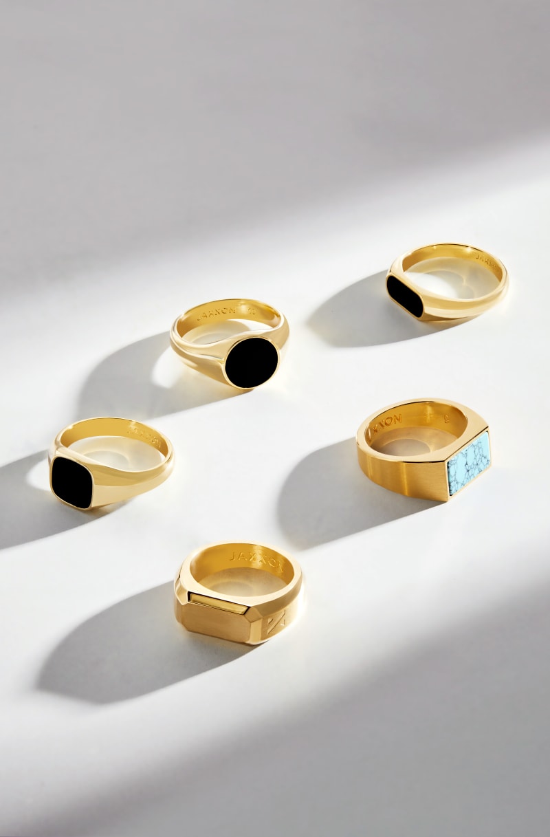Picture of What Does A Pinky Ring Mean On A Man? Origin & Symbolism