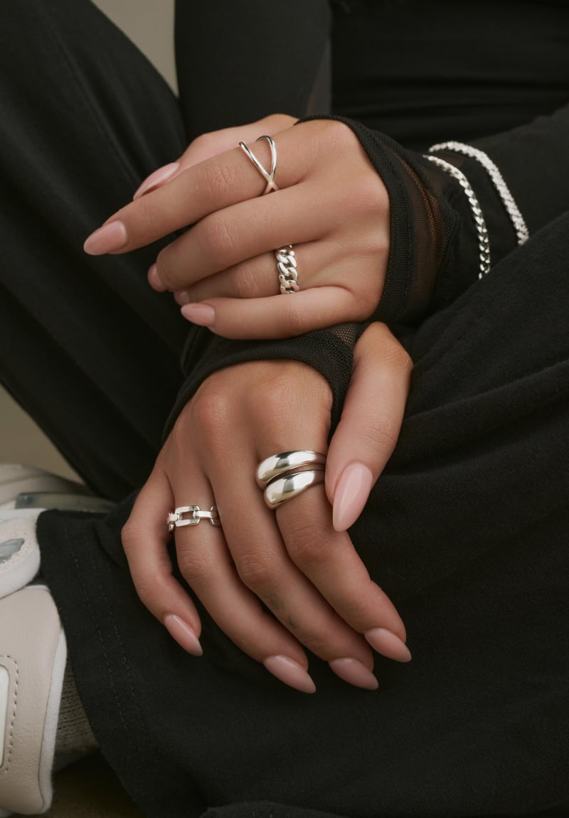 Women's Rings