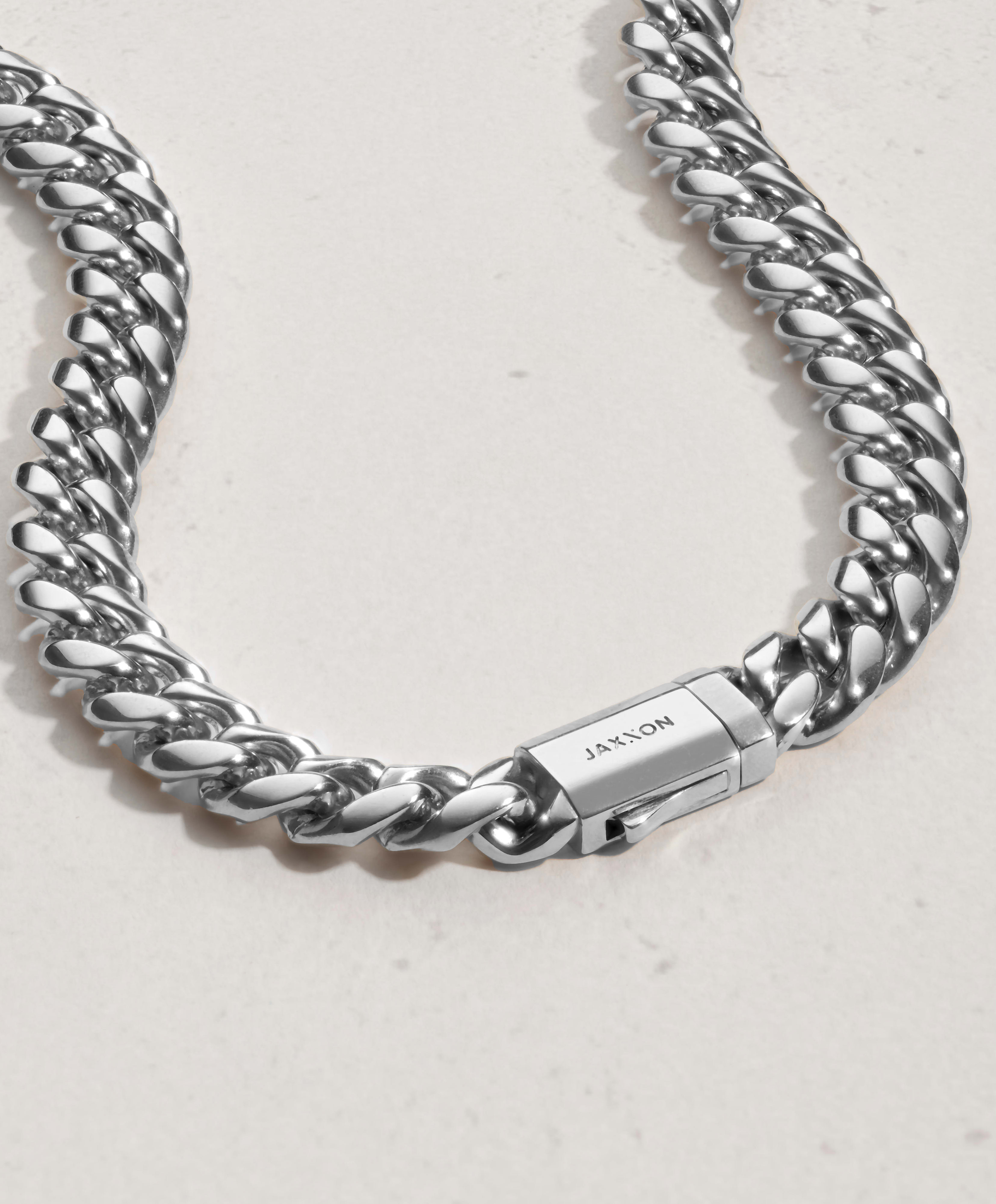 Image Cuban Link Chain - 8mm Silver - The Ultimate Clasp