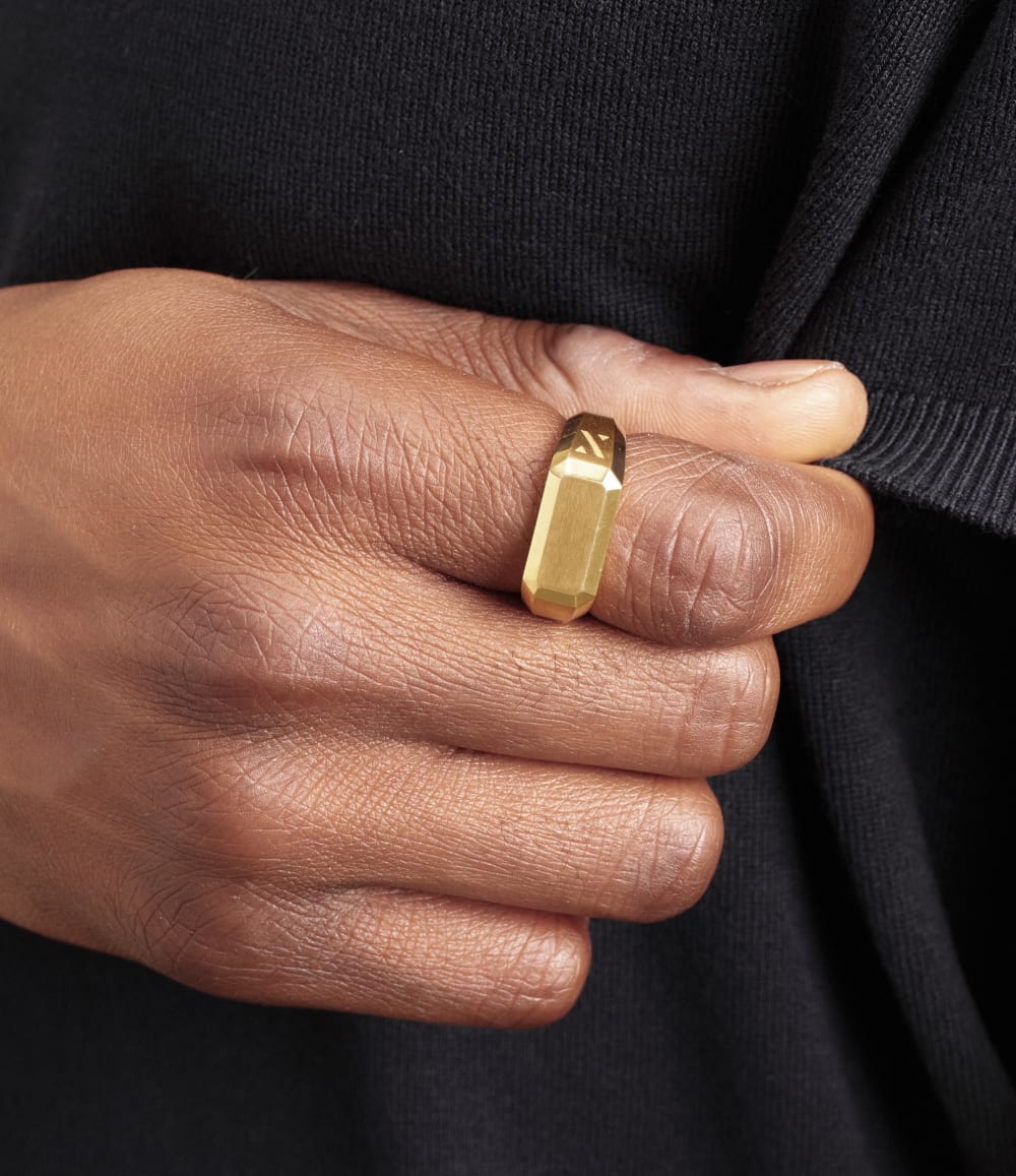 Signet Ring - Gold - Higher Quality Standards