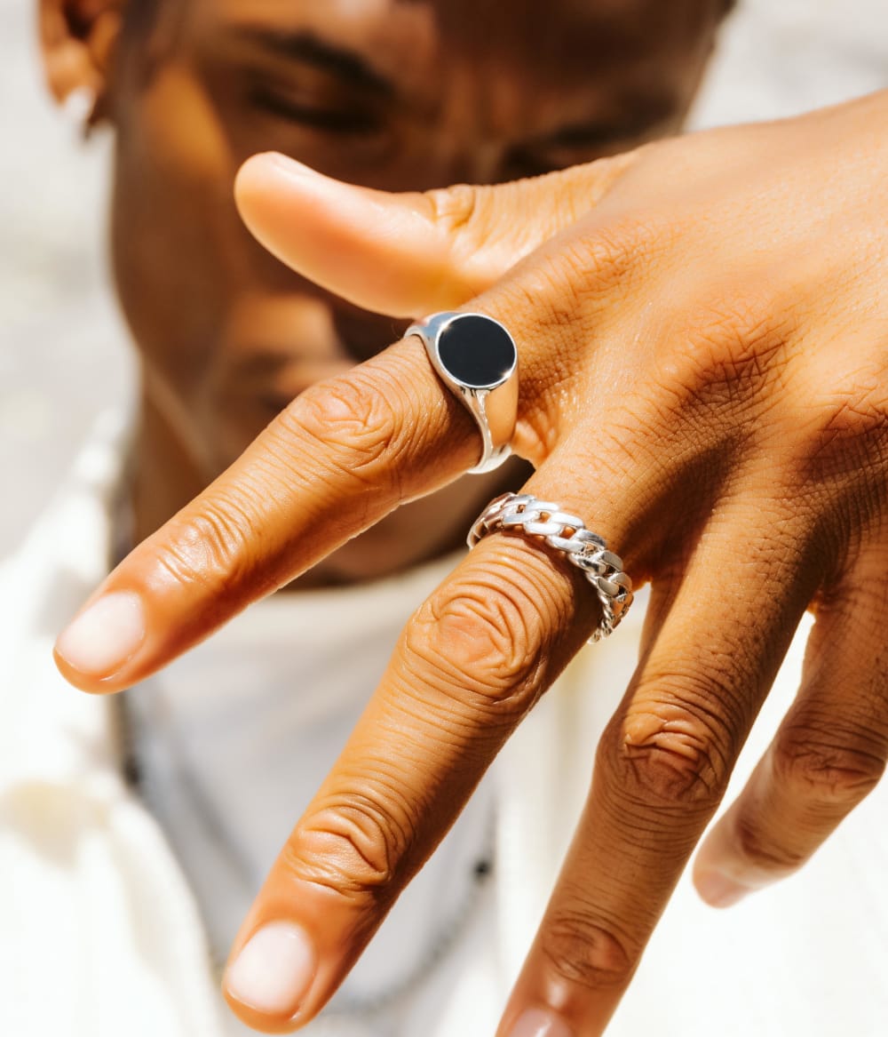 Circle Signet Ring - Silver - Higher Quality Standards 