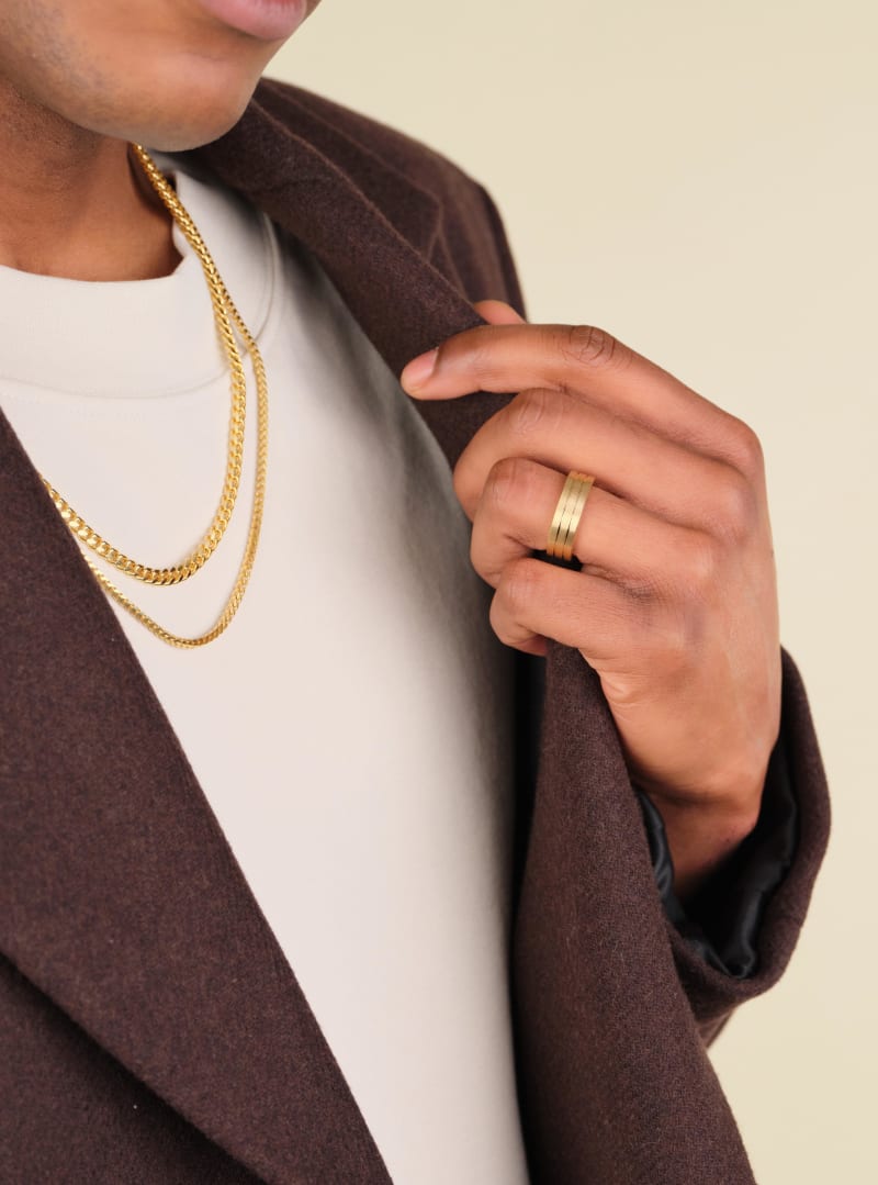 Picture of Do Men Wear Engagement Rings?