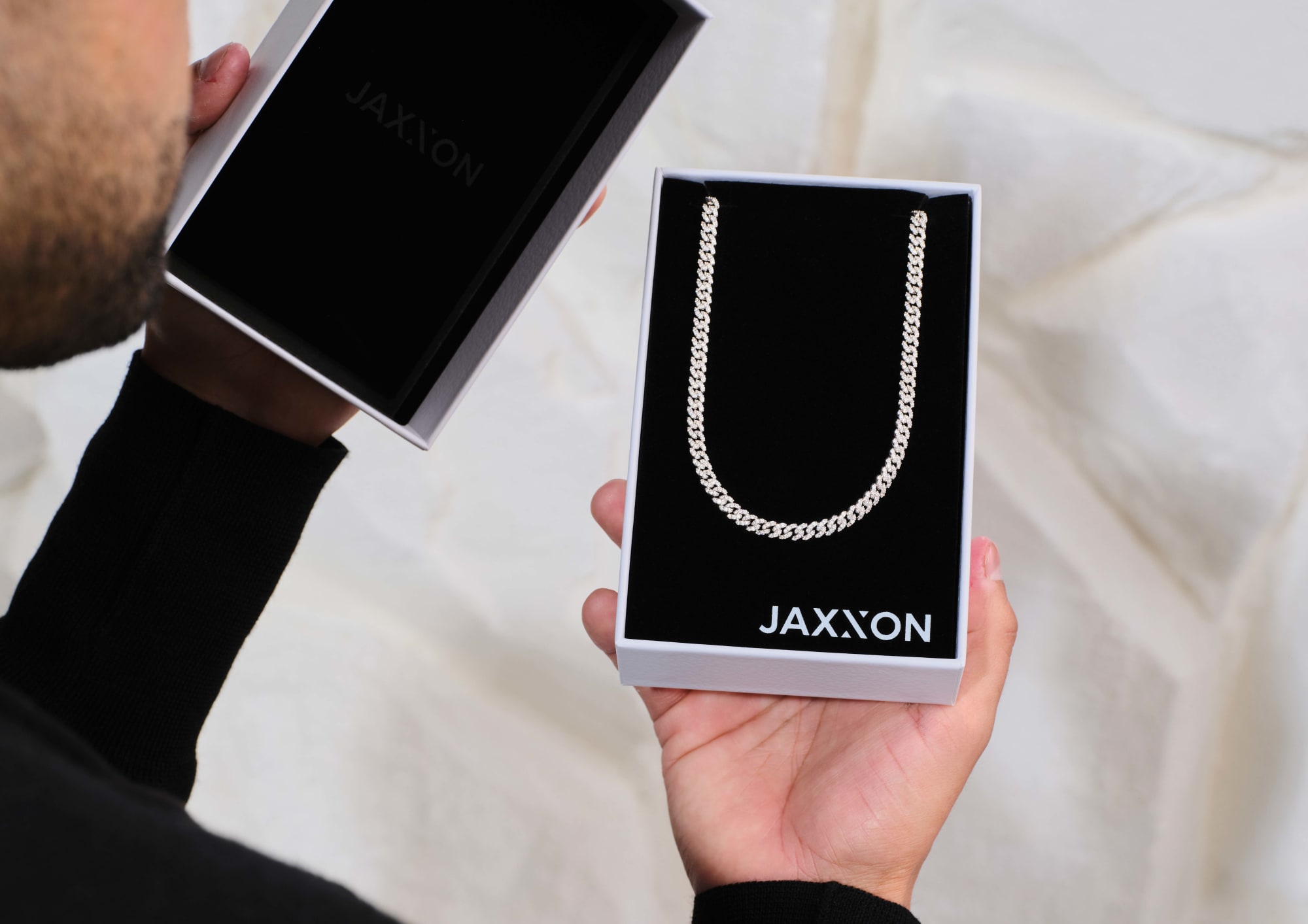 Picture of 3 Men's Fashion Gifts He'll Love